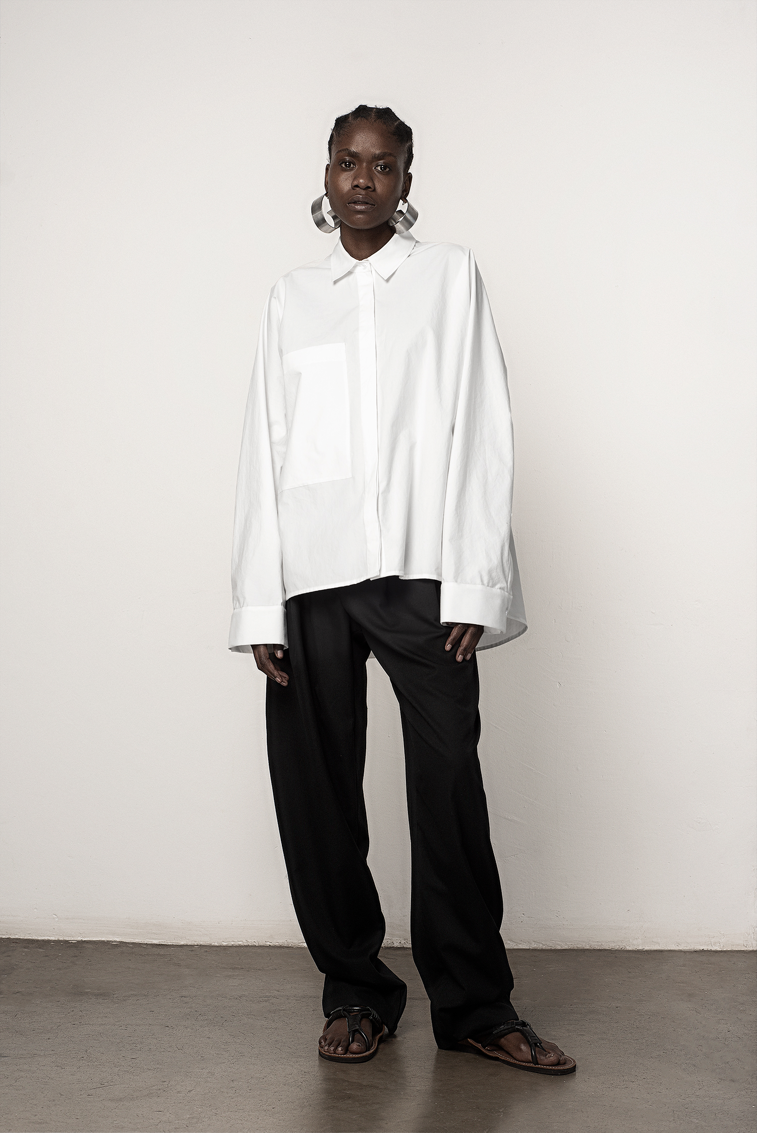 UNI FORM | Classic Oversized Shirt (White)